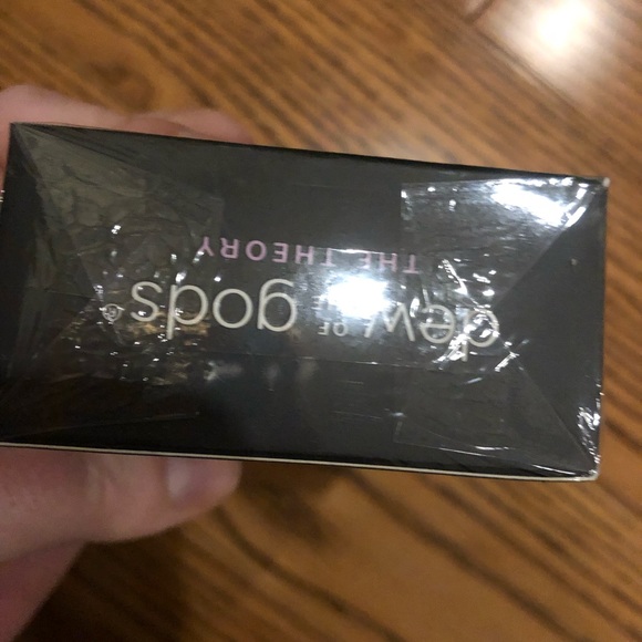 Dew of the Gods the theory retinol and oat milk hyaluronic Creme blend 50ml - Picture 7 of 7